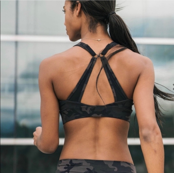 Zyia Forest Camo Adjustable Mesh Bra - Picture 2 of 7